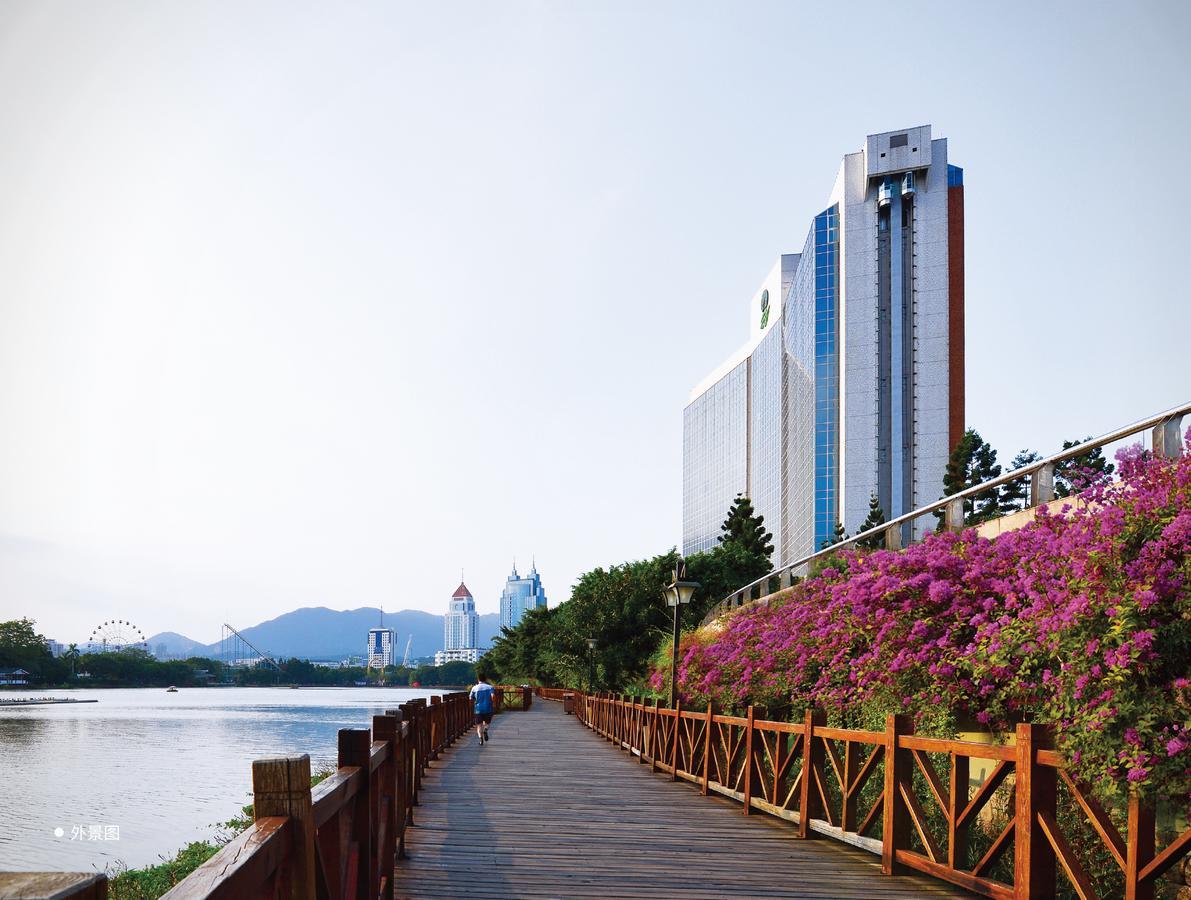Fuzhou Lakeside Hotel Exterior photo