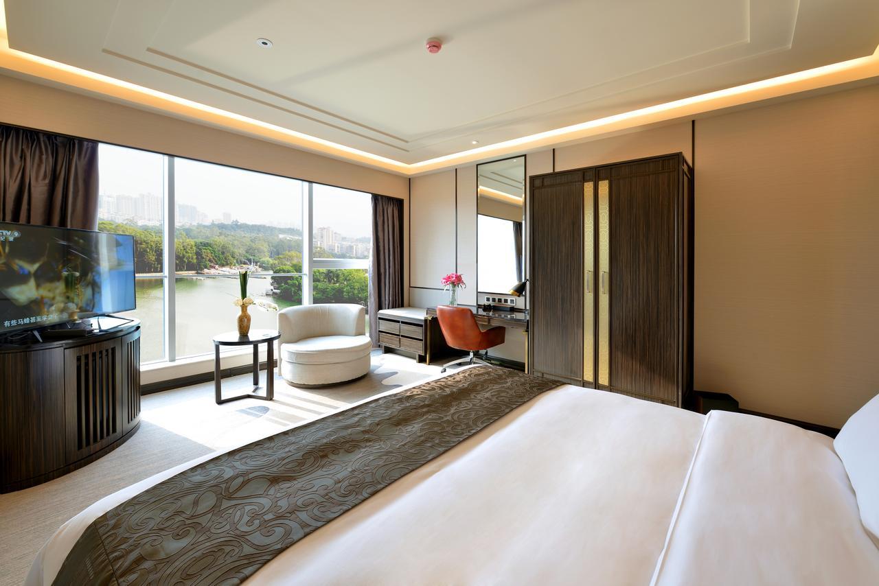 Fuzhou Lakeside Hotel Exterior photo